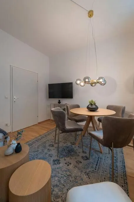 Josef'S Home I Premium Apartment I Modern & Urban Vienna