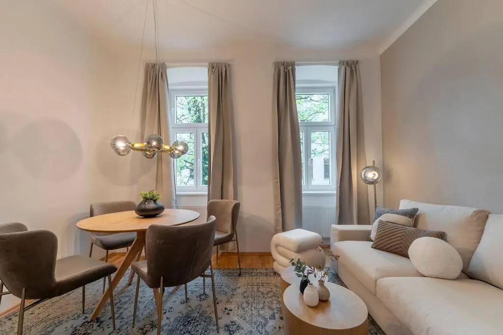 Josef'S Home I Premium Apartment I Modern & Urban Vienna