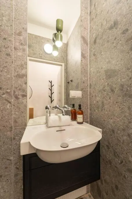 Josef'S Home I Premium Apartment I Modern & Urban Vienna